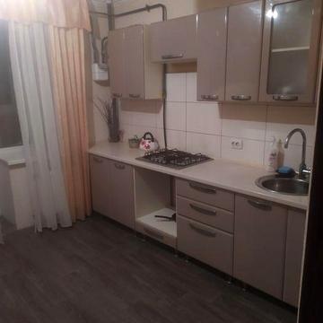 Сдам 2-ком.,квартиру в аренду.