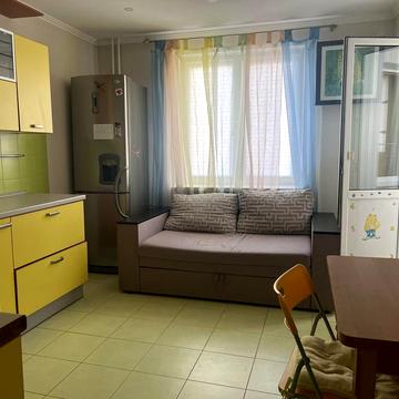 Ахматовой 41 Позняки