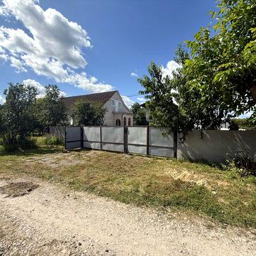 Продається будинок в районі танку в м. Новгород-Сіверський