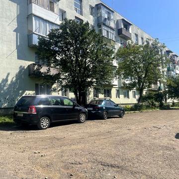 Продається однокімнатна квартира у місті Борислав