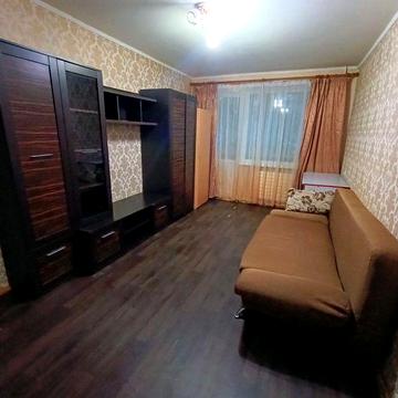 Затишна 1кімнатна квартира район Левка Лукяненко 
4.