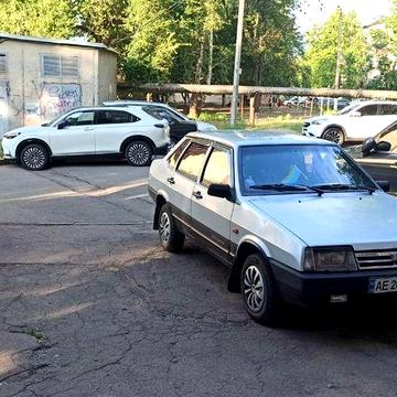 Продаж,обмін 3-кімнатної квартири,Кривий Ріг пров.Бульварний 1.
