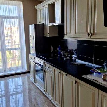 Продам 3 комн. кв. 94 м2 в новострое метро Левада