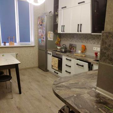 Продам 2 ком квартиру на Бочарова