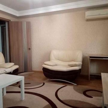 Продам 2-х комн. квартиру в центре - ЦУМ