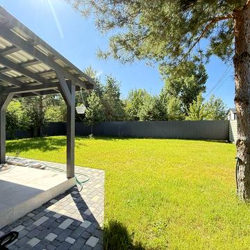 Топ будинок в найкращій локації з соснами на ділянці. Гореничі