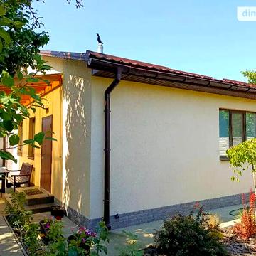 Продаж 3к Дім Набережна вулиця