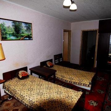 Ньютона вул., 135а