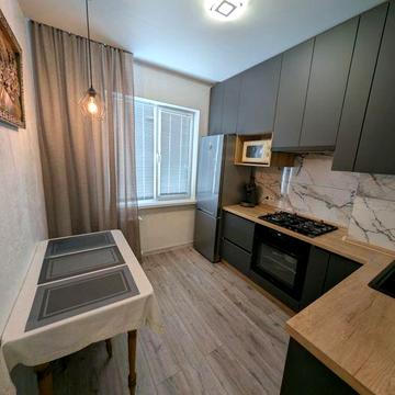 Продаю 2 кімнатну квартиру