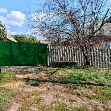 Продаж будинку в селі