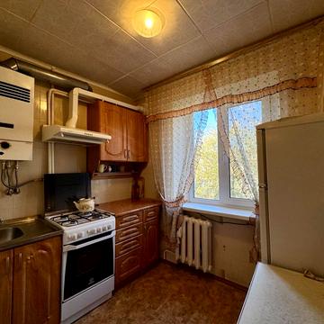 Козака Мамая вул. (Юних Ленінців), 10