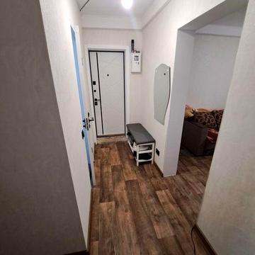 Продам 3 кімнатну квартиру на Б.Хмильницького