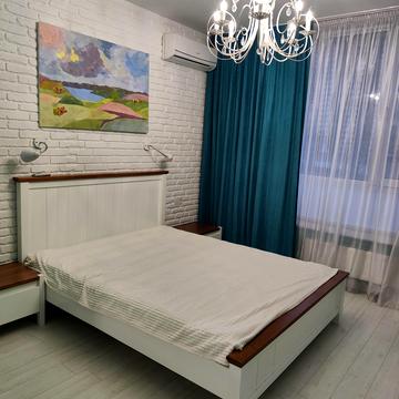 Практична вул., 6