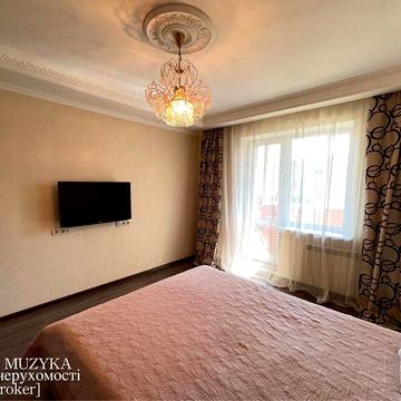 Продам 3-к 72м2 Тростянецька 8Б Харківське шосе метро Харківська 2км