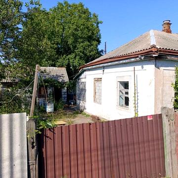 Продається будинок в центрі !