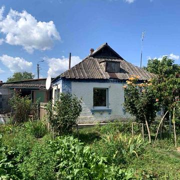 Продається хата в селі