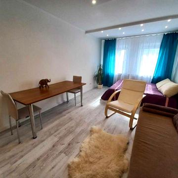 Терміново! Продам  1к квартиру 5 хв. до метро. Срібнокільська, 20