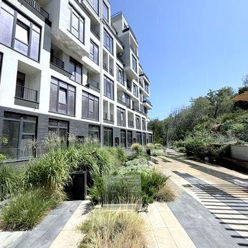 Продам Свою квартиру на 1 этаже , 55 кв м с потолками 4 м в Айтауне ЖК Айтаун