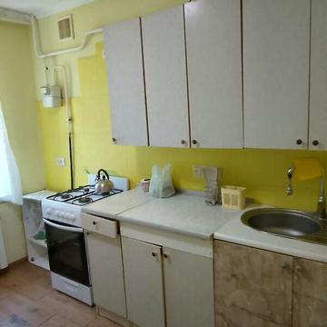 Довгострокова оренда 1к Квартира Семафорна вулиця