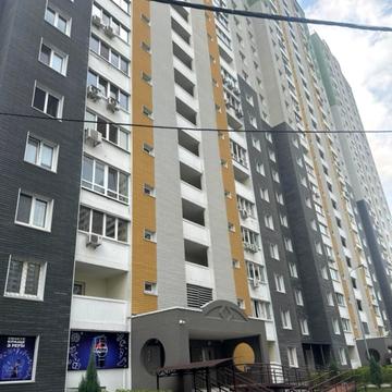 Миколи Вінграновського вул., 2