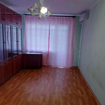 Здається 2к.кв. вул. Микитеньська41 3- поверх в середині будинку