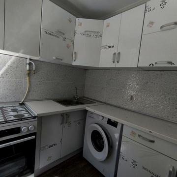 Продаж 1 кім , Короленка