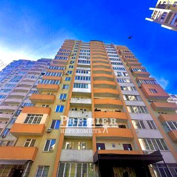Терміновий продаж! 3х кім квартира 88м2 в Центрі 66000у.о