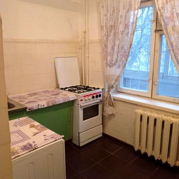 Зодчих вул., 40
