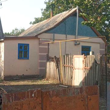 Продам будинок за містом