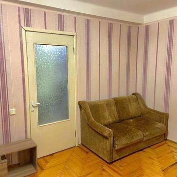 ПРОДАМ 1кв. ул.Энтузиастов (ост.Почта) 5/9эт. цена 15 000 у.е.