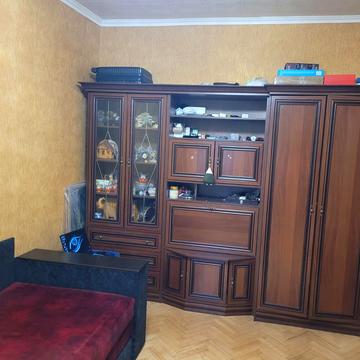 Академіка Білецького вул., 11