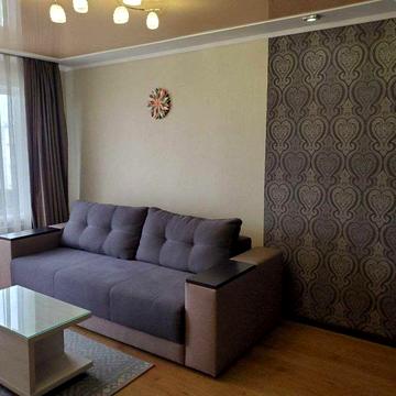 Оренда 2-кімнатної квартири з ремонтом, вул. Фортечна