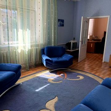 3-кімнатна квартира з ремонтом, індивідульним опаленням
