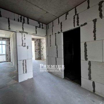 3-кімнатна квартира 103 м² у Київському районі