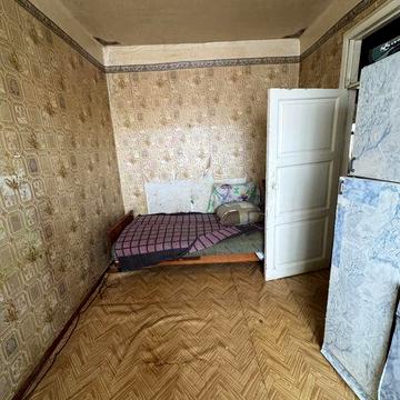 Продам квартиру в самому центрі м.Карлівка