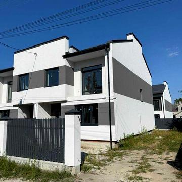 Продаж котеджу в селі Зимна Вода