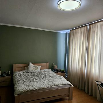 Миколи Бажана просп., 24/1