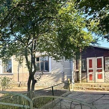 Продам будинок  85кв.м на зем.діл. 9,2 сот. у м.Волочиськ Хмельниц.обл