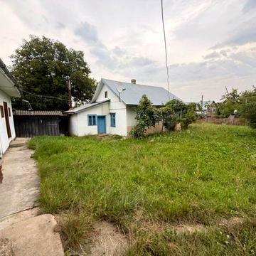 Продається будинок з землею Волока 10км від Чернівців