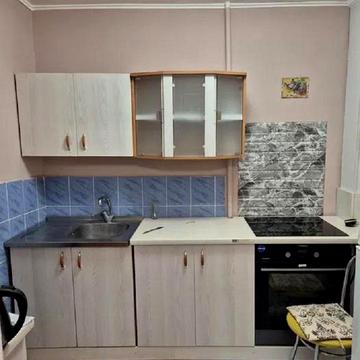 Авраама Лінкольна вул. (Димитрова), 2