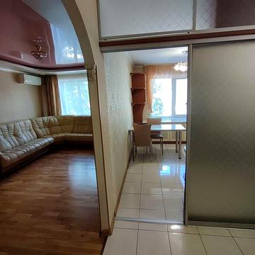 Здається в оренду 3-кімн квартира (р-н ЦРЛ, аграрного коледжу)