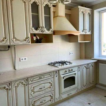 Простора квартира з шикарним євроремонтом на вул. Залізнична