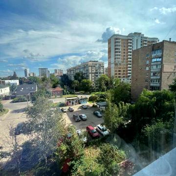 Ляпунова вул., 9