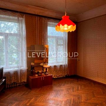 Продаж 3-к сталінки під ремонт вул.А. Антонова,2/32 Соломянський р-н