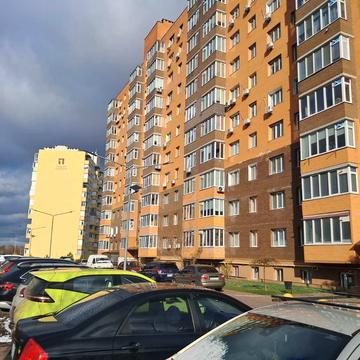 Європейська вул., 1Б