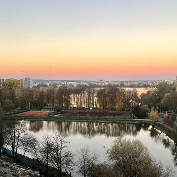 Приозерна вул., 7
