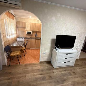 Здам 1 кім по Лесі Українки 7000