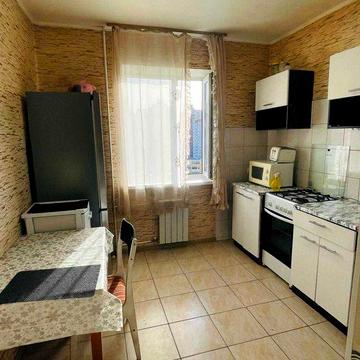 Оренда 2 кім, вул Каштанова 5 Деснянський  Троещина
