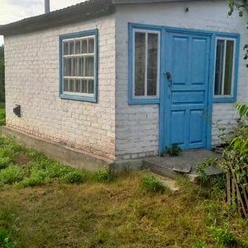 Затишний будинок у с. Мліїв — 23 сотки, 5000$
