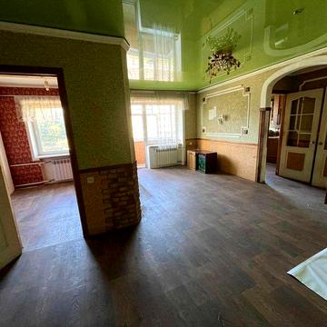 ОБМІНЯЮ 2-х кімнатну квартиру в ЦЕНТРІ на 1 к. квартиру з ДОПЛАТОЮ